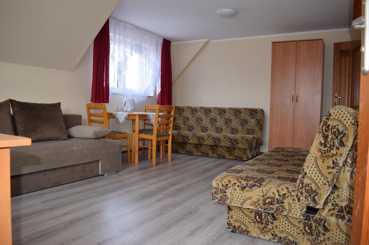 Pokoje U Emilii Проживання в сім'ї *